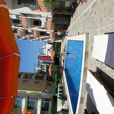 Menada Sea Regal Apartments ساني بيتش المظهر الخارجي الصورة
