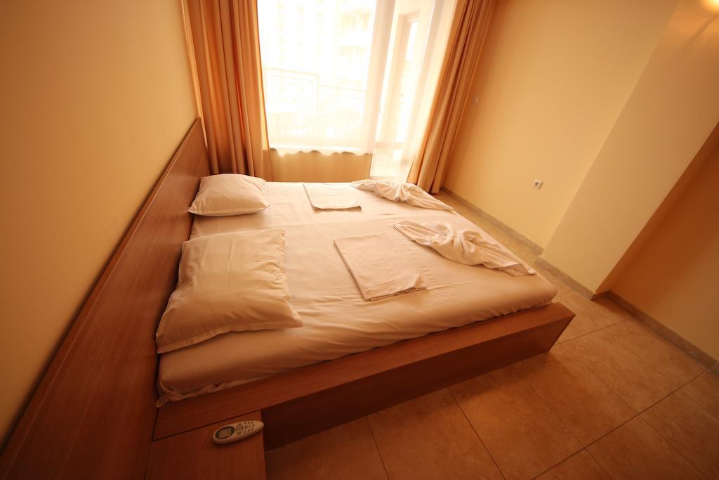 Menada Sea Regal Apartments ساني بيتش الغرفة الصورة