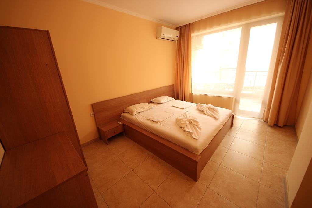 Menada Sea Regal Apartments ساني بيتش الغرفة الصورة