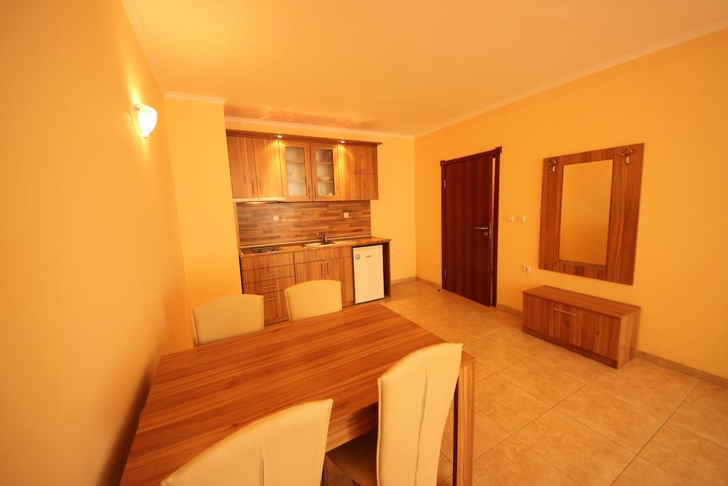 Menada Sea Regal Apartments ساني بيتش الغرفة الصورة