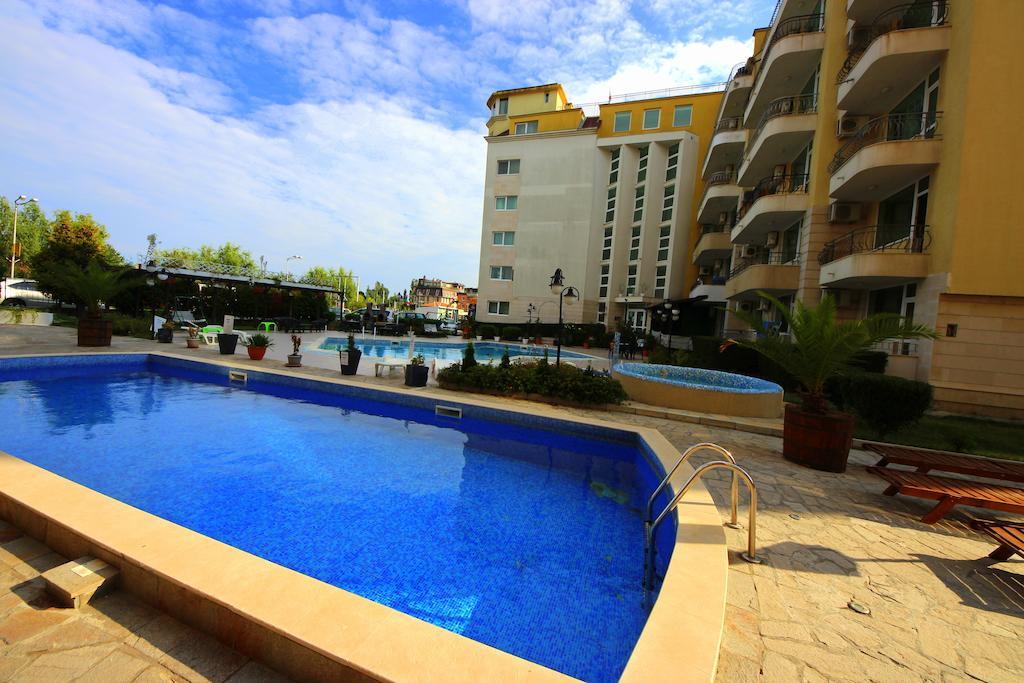 Menada Sea Regal Apartments ساني بيتش المظهر الخارجي الصورة