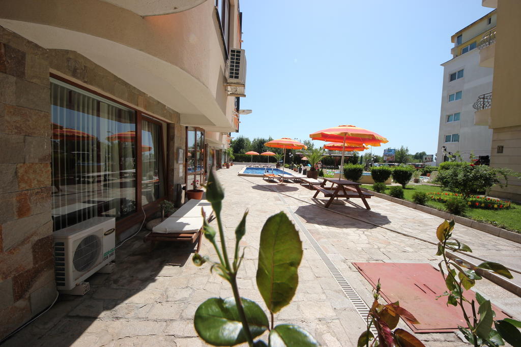 Menada Sea Regal Apartments ساني بيتش المظهر الخارجي الصورة