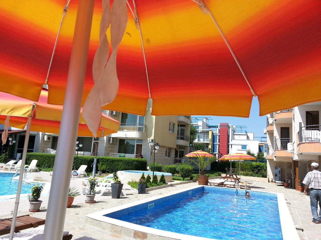 Menada Sea Regal Apartments ساني بيتش المظهر الخارجي الصورة
