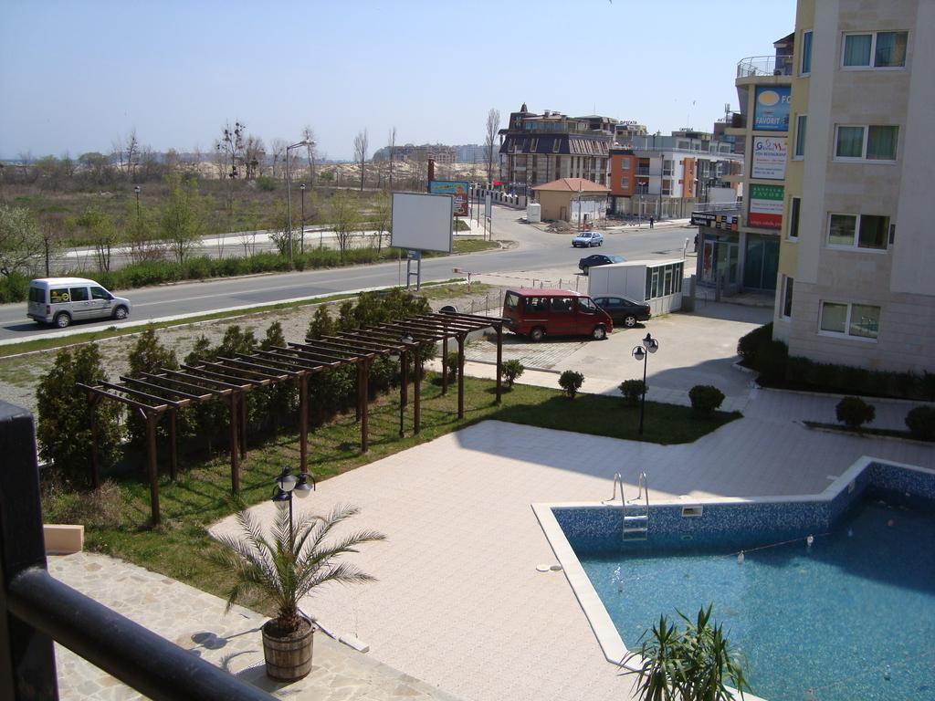 Menada Sea Regal Apartments ساني بيتش المظهر الخارجي الصورة